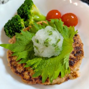 まゆのの作ってみた!投稿(大葉が香る♩和風おろしハンバーグ)