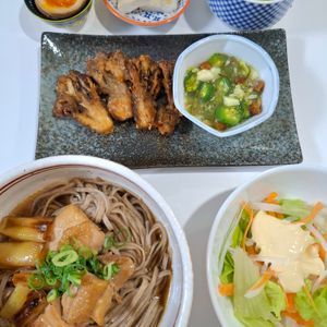えびちゃんの作ってみた!投稿(いつもと違う美味しさ♡『鶏南蛮そば・うどん』)