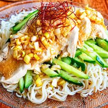 レンジで♪【蒸し鶏ときゅうりの香味だれそうめん】夏にピッタリ