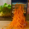 重ね煮鶏そぼろの工程1