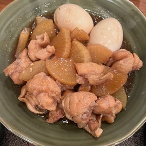 surgの作ってみた!投稿(味染み抜群！照りっ照りっ♡︎手羽元と焼き大根の甘辛煮)