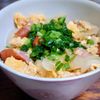 オレンジの作ってみた!投稿(【玉ねぎとウインナーのとろ～りチーズ丼】手軽な材料で作れる！)