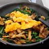『豚バラ舞茸の甘辛ニラたま炒め』ご飯が進む♪スタミナおかず☆の工程4