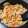 鶏そぼろとたけのこの炊き込みご飯｜味しみ抜群！冷めても絶品の工程2