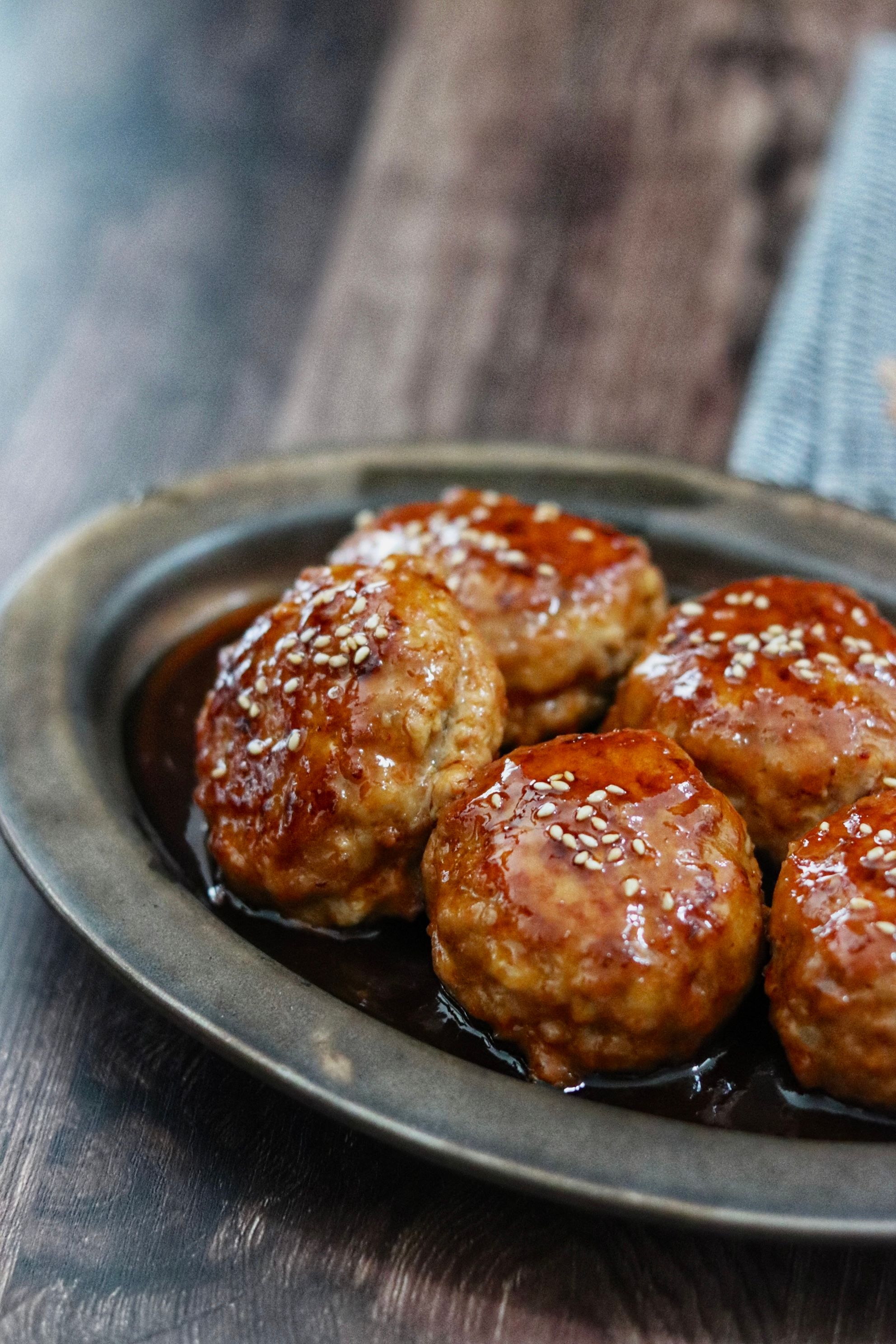 コク深さがクセになる【ちょっと大人のピリ辛照り焼きつくね