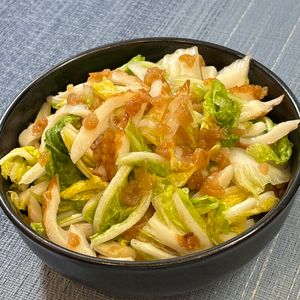 楽ラク手抜キッチン🐶🐾の作ってみた!投稿(梅でさっぱり♩白菜とちくわの白だし和え)