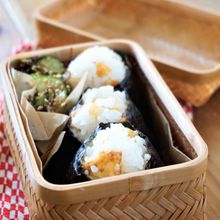 カリカリおにぎり弁当