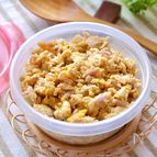 簡単！ごはんにかけて食べる『ツナたまフレーク』おにぎりにも♡