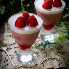 苺1パックで作る🍓いちご果汁たっぷりプルルンヘルシーゼリー