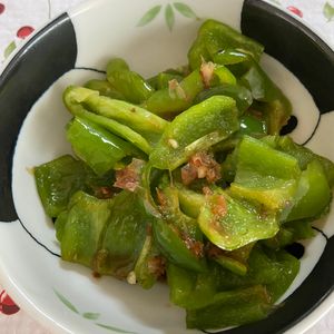 万福の作ってみた!投稿(【5分でできる！レンジで！ちぎりピーマンのおかか和え】簡単！)