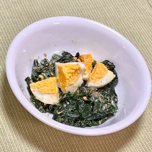 キャピタンの作ってみた!投稿(マヨでコク旨仕立て♪『ほうれん草とゆで卵の胡麻マヨサラダ』)