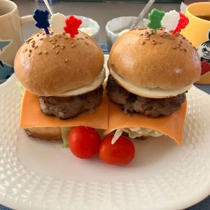 Leonの作ってみた!投稿(全粒粉入り！ハンバーガーバンズ)