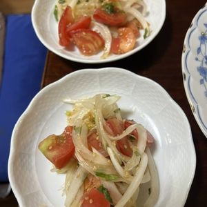 Hikeyの作ってみた!投稿(『トマトと新玉ねぎのさっぱりサラダ』青じそで爽やか‼︎簡単☆)
