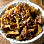 ご飯がすすむ！【焼ききのこと牛肉のしぐれ煮】作り置きにも♪