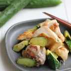 鶏ときゅうりのレモンわさび炒め。