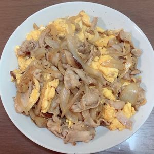 そうちゃんまま。の作ってみた!投稿(コンビニ中華【豚肉とくらげのコクうま中華玉子炒め】を再現)