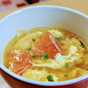 まゆのの作ってみた!投稿(【トマトと玉ねぎのふわたま中華スープ】パパッと作れて絶品！)