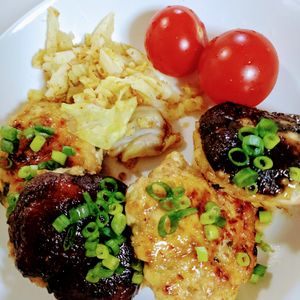ゆみの作ってみた!投稿(しいたけの肉詰め、ゆず胡椒風味)