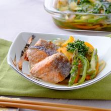 〈くらし薬膳〉鮭と野菜の南蛮漬け