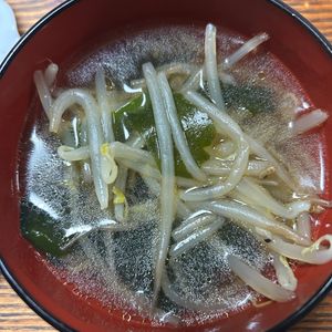 ゆくゆくの作ってみた!投稿(【もやしとわかめのごま中華スープ】速攻でもう１品！簡単スープ)