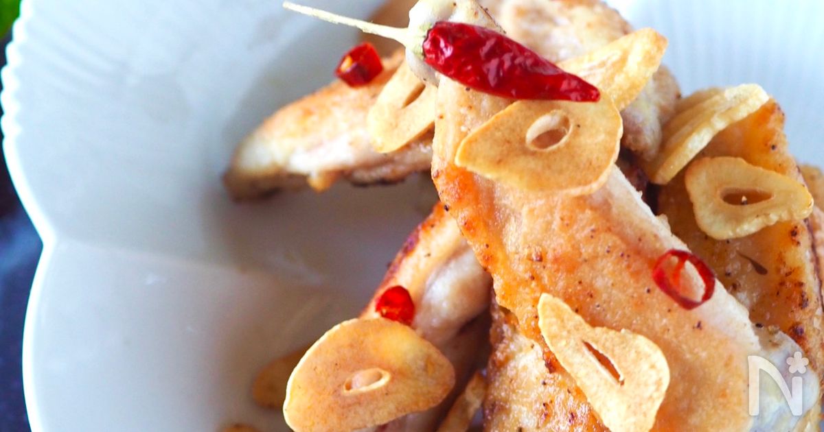 ご飯もお酒も進みます！鶏手羽中のペペローチーノ