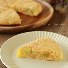 【ホットケーキミックスで簡単】にんじんとさつまいものケーキ