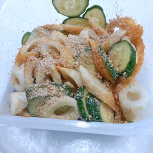 リズムの作ってみた!投稿(5分で作れる！きゅうりとちくわのさっぱり副菜)