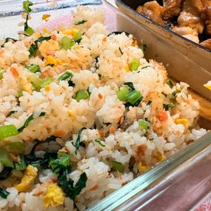 464633の作ってみた!投稿(ごま油香る！簡単！鮭と小松菜と卵の混ぜ込みごはん)