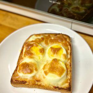 りりの作ってみた!投稿(ピリ辛でやみつき♪明太エッグトースト)