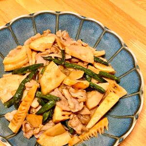 michuの作ってみた!投稿(『豚バラとたけのこのオイスター炒め』簡単10分☆ご飯が進む♫)
