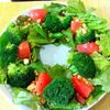 チョロリスの作ってみた!投稿(【クリスマスリースサラダ】赤と緑で華やかに♪)