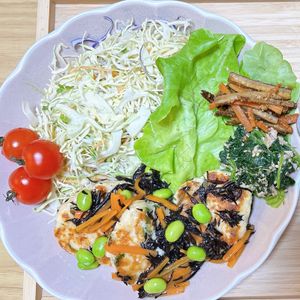 うさぎの作ってみた!投稿(【しそひじきあんかけ豆腐バーグ】ふわふわ柔らか♡栄養満点)
