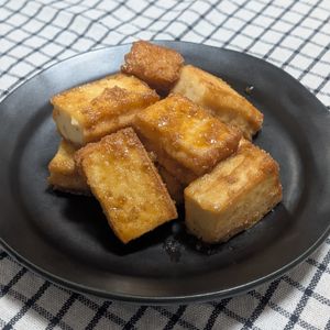 *fuwaomochi*の作ってみた!投稿(焼くだけ!厚揚げの甘辛ごま生姜焼き|副菜や作り置きに♪)