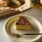 ＜混ぜて焼くだけ＞米粉のさつまいもチーズケーキ
