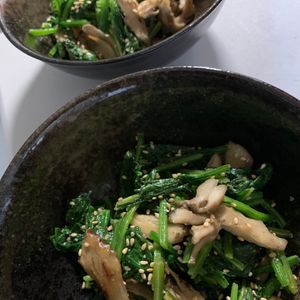 めん太子の作ってみた!投稿(『舞茸とほうれん草の胡麻和え』栄養満点♪ダイエット美容にも♡)
