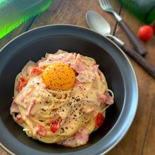至福♡【トマトとベーコンのクリームパスタ】カルボナーラ風