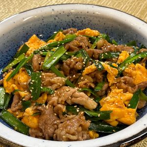 楽ラク手抜キッチン🐶🐾の作ってみた!投稿(ワンパン10分！【豚ニラ玉オイスター炒め】スタミナ満点♪)