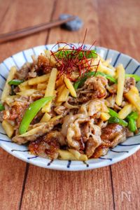 コク旨◎【豚こまとたけのこピーマンのオイスター炒め】