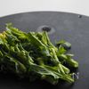 菜の花だけで彩る、粒マスマヨ和え。の工程1