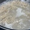 10分で絶品腸活主食♡【冷やし納豆蕎麦】の工程1