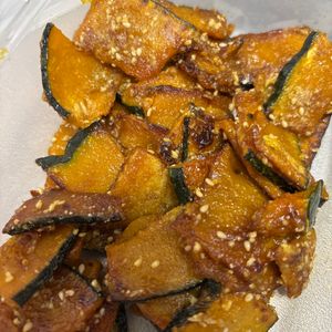 ちちちの作ってみた!投稿(【かぼちゃの甘辛ごま照り焼き】かぼちゃが甘〜い♡ごま風味♬︎)