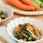 野菜不足解消！ほうれん草とにんじんのごま和え