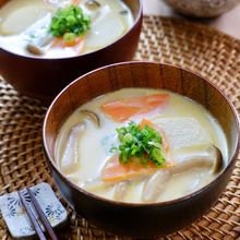 豆乳のまろやかさに味噌の旨味♡『あったか豆乳汁』