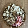 【舞茸しめじベーコンのバター醤油炒め】旨味たっぷり♡の下準備