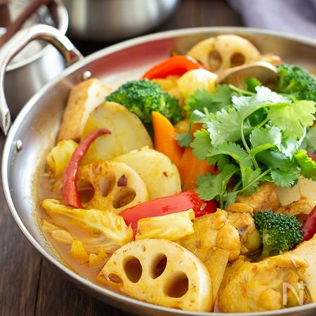スパイシーカレー鍋 By 笠原知子 レシピサイト Nadia ナディア プロの料理家のおいしいレシピ