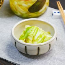 やさしい酸味で食べやすい♪春キャベツのまろやかピクルス