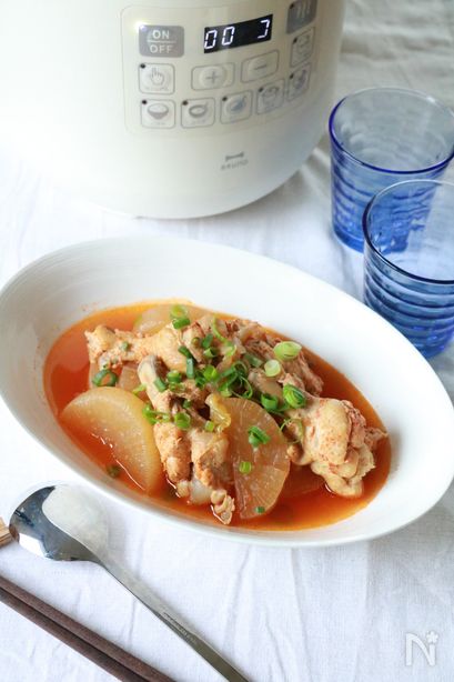 ＜BRUNO＞手羽元と大根のコチュジャン煮