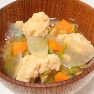 ゆまっくすの作ってみた!投稿(家族が喜ぶ♡白菜と大根のふわふわ鶏団子スープ)