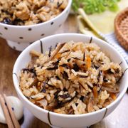 ついついおかわりしちゃう♡『ひじきと根菜の炊き込みご飯』