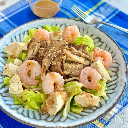 春キャベツとまいたけとえびの豆腐サラダ【みそドレッシングで】